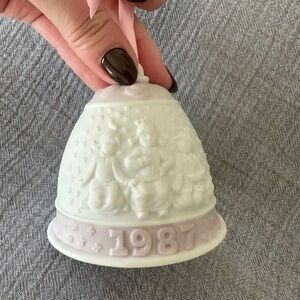 Rare Lladro Bell White Holiday Ornament 1987